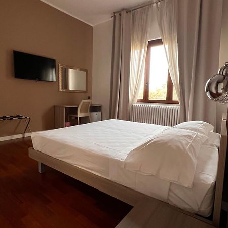 Relais Villa Rosa Pero Bagian luar foto